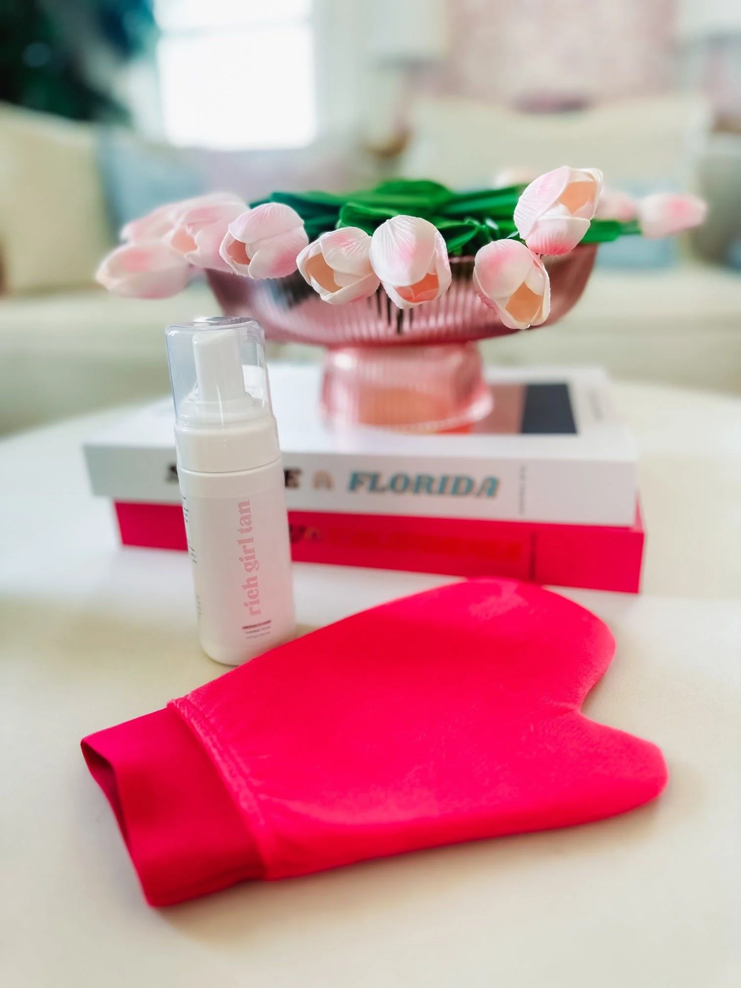 Self Tanning Mitt and Brush Applicator - Image 2