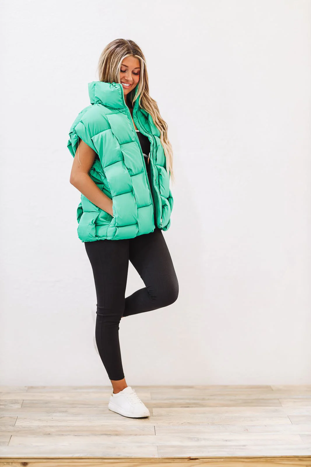 Woven Checks Puffer Vest - Kelly Green - Image 2